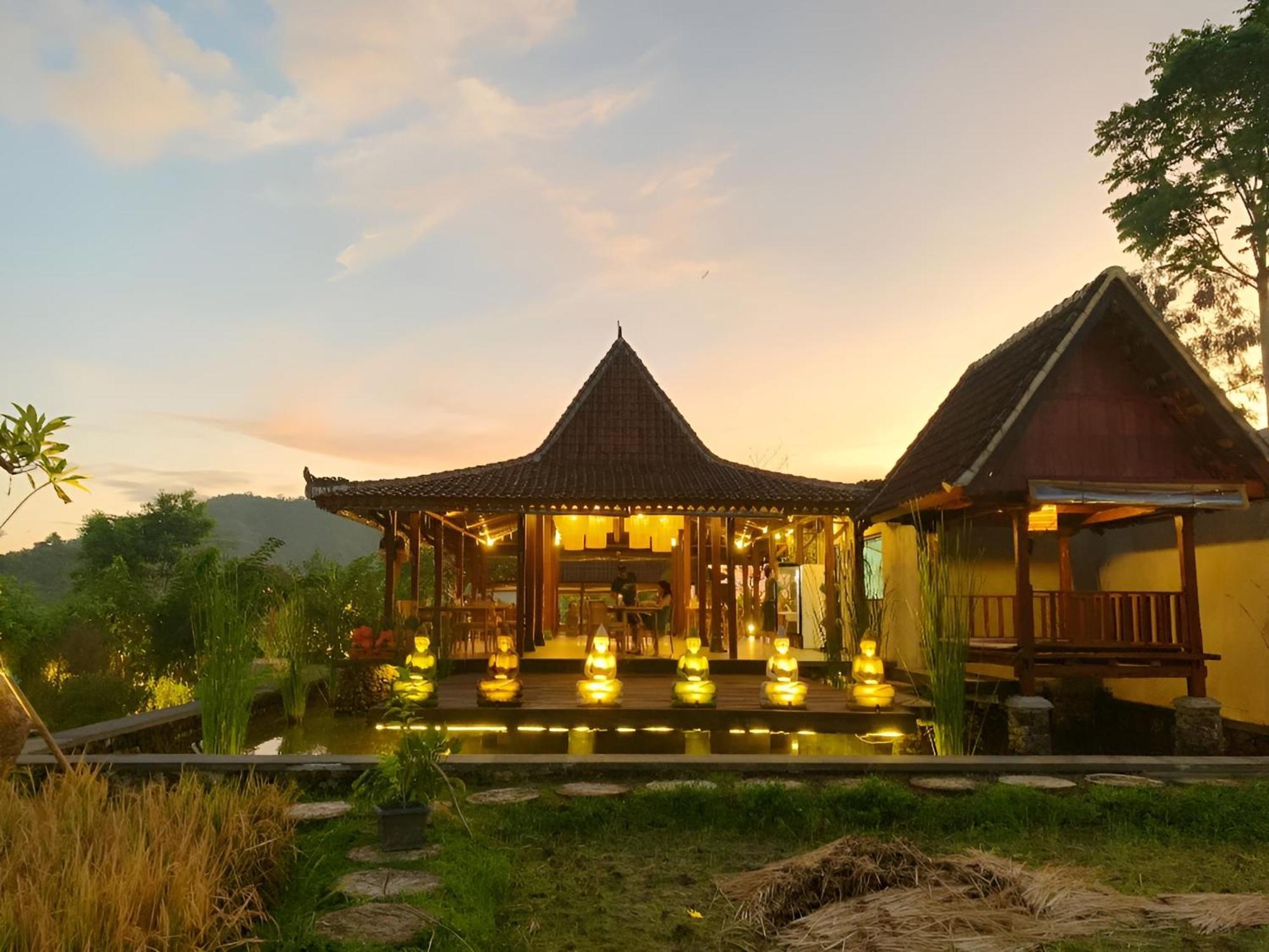 Anandinii River Lodge By Agata Sidemen  Exterior foto